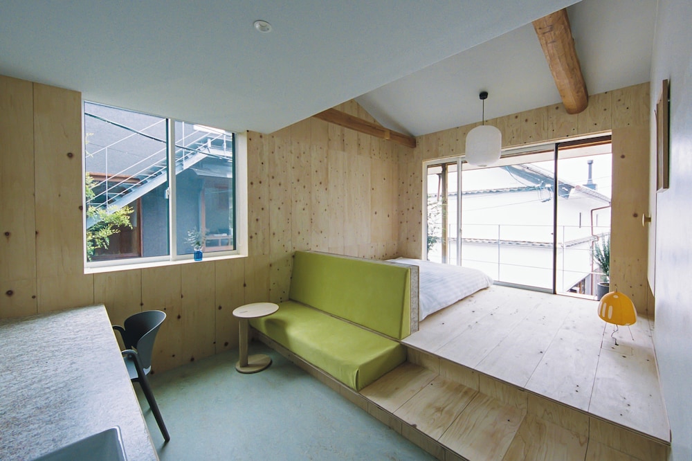 Deluxe Studio, 1 Double Bed, Bathtub, Partial Sea View
