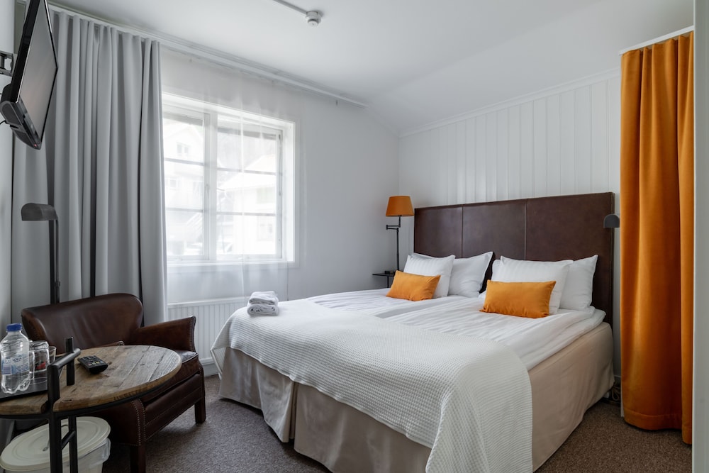Basic Double Room photo 1