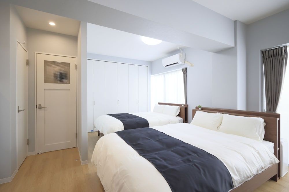 Twin room 301 photo 1