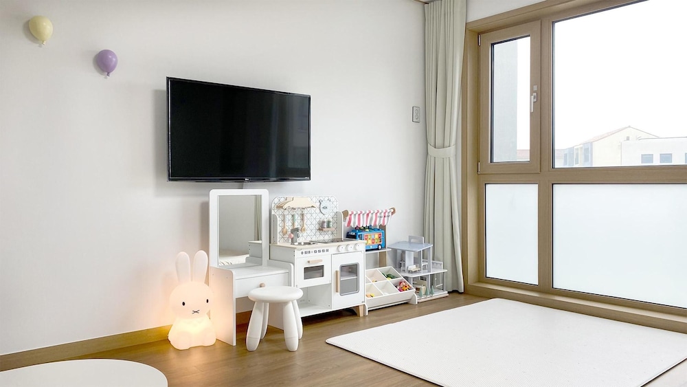 Basic Room, 1 Bedroom (C07(Kidsroom)) - Photo 2