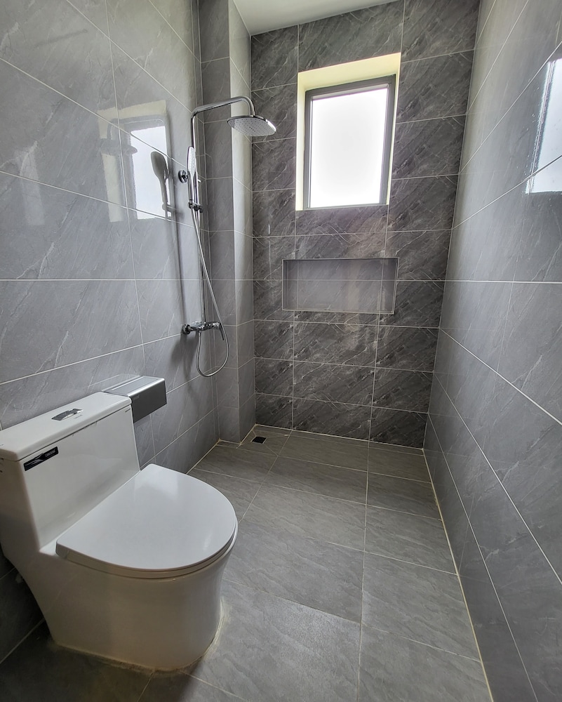 Standard Twin Room - Photo 5