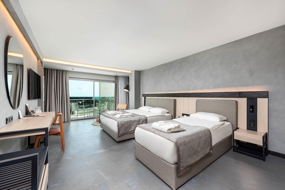 Superior Sea View Junior Suite