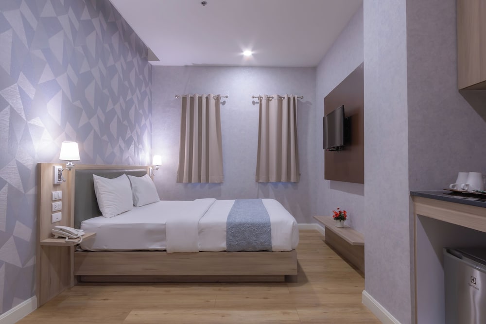 Deluxe Double Room photo 2