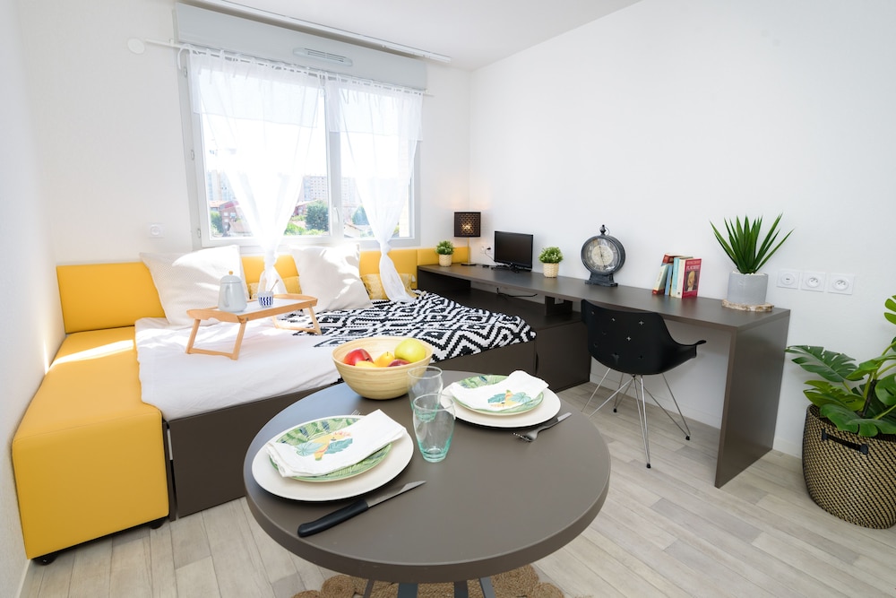 Superior Apartment