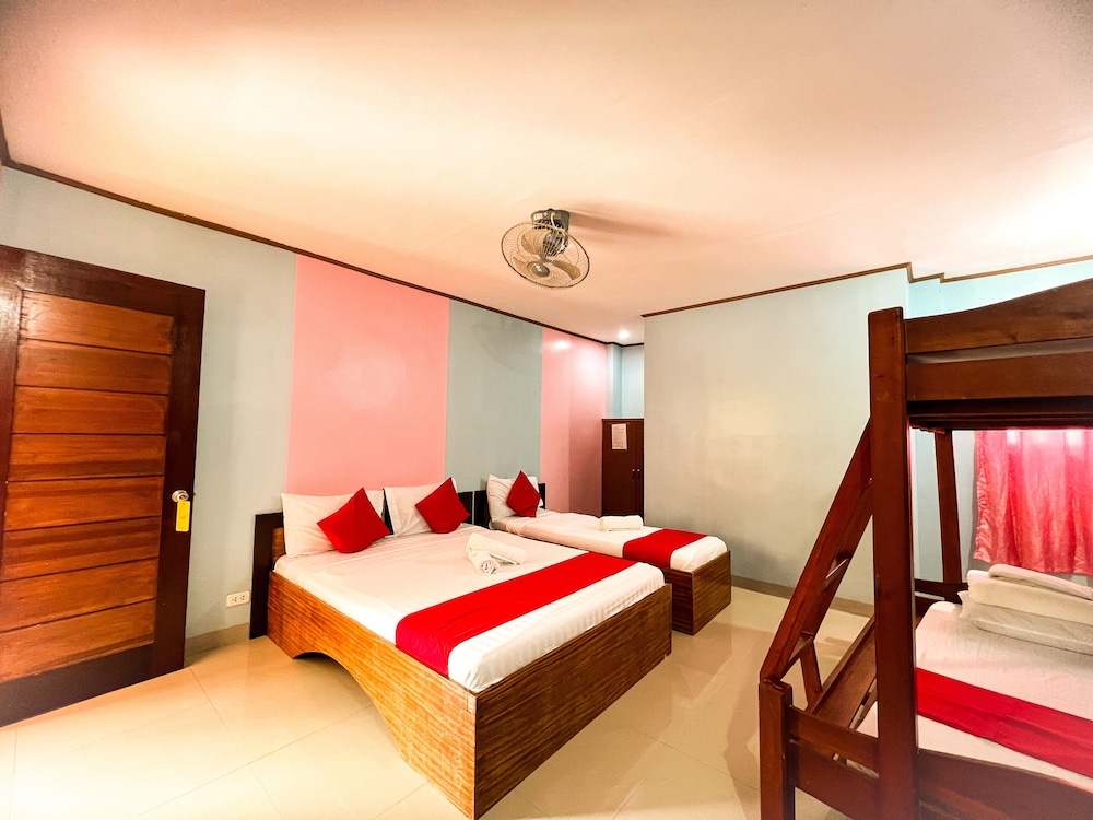 Family Suite photo 2