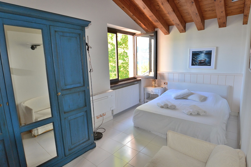 Villa, 5 Bedrooms photo 3
