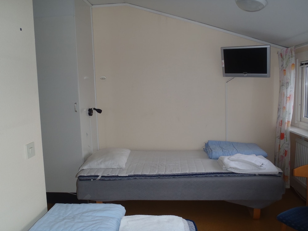Economy Twin Room, Private Bathroom (Vandrarhem) photo 1