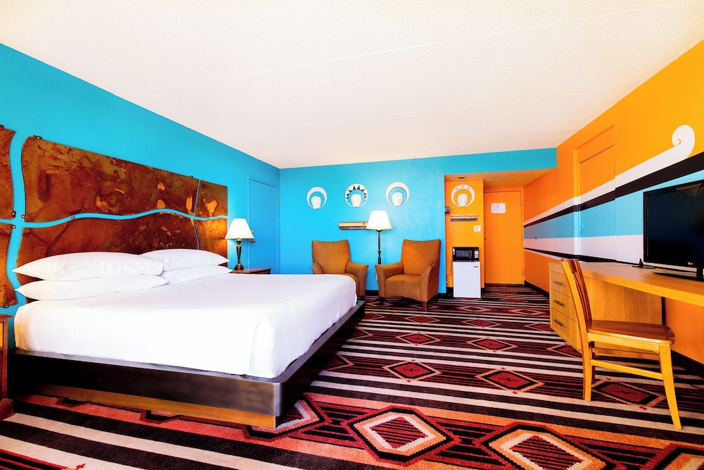 Junior Suite (Artist) photo 1
