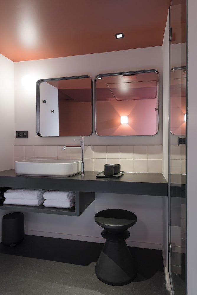 Suite Junior  Terracotta, 22 Rue du Boeuf 69005 Lyon photo 2