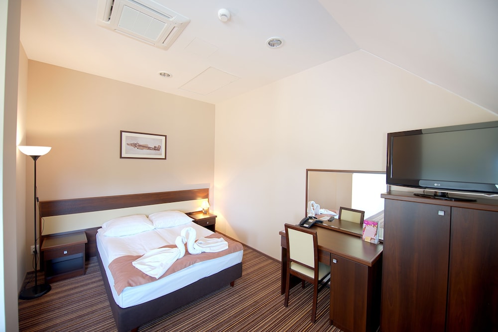 Single Room, 1 Twin Bed photo 3