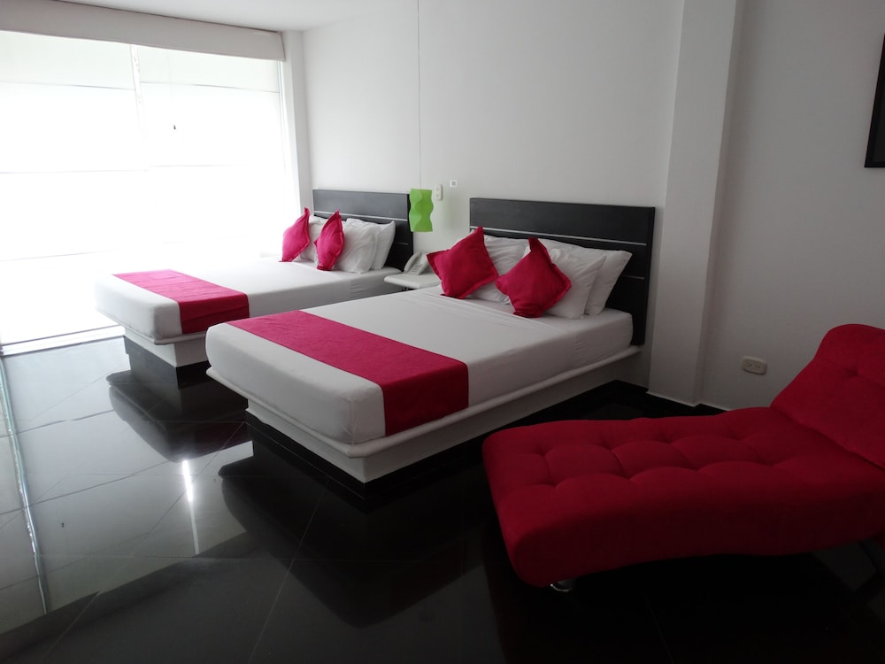 Superior Quadruple Room photo 2
