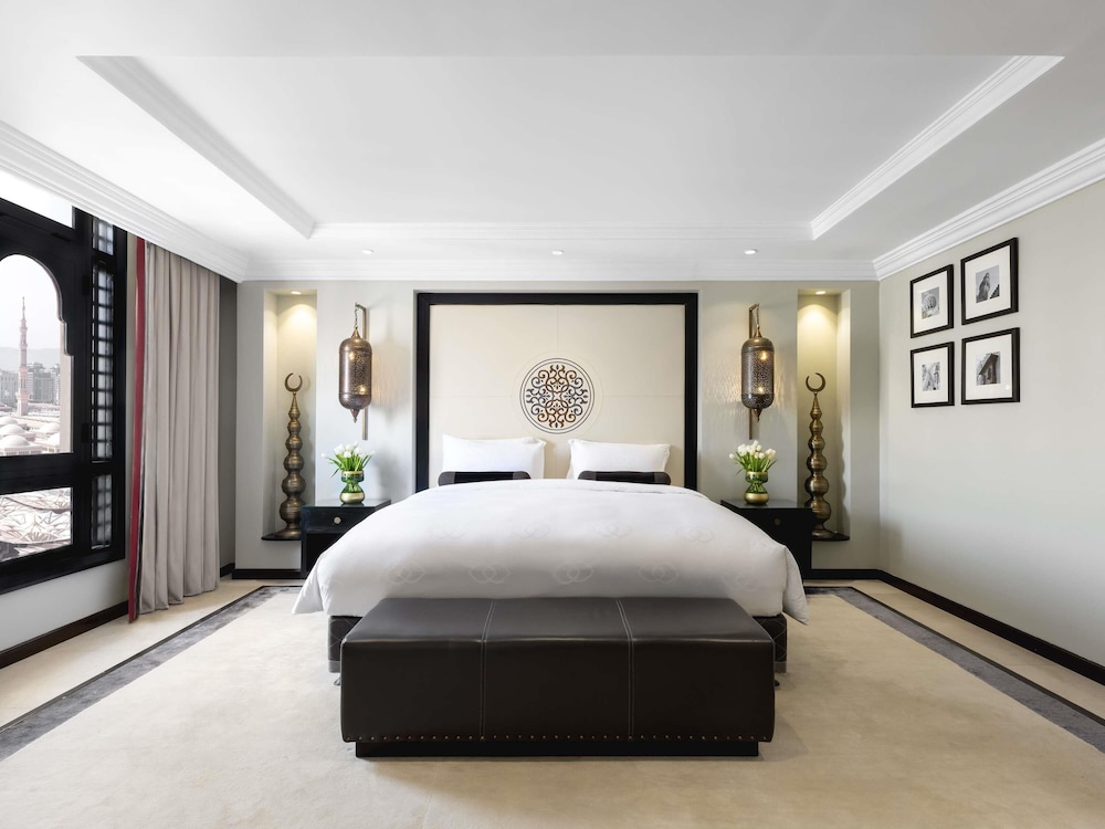 Suite, 1 King Bed (Imperial - Harram Partial View)