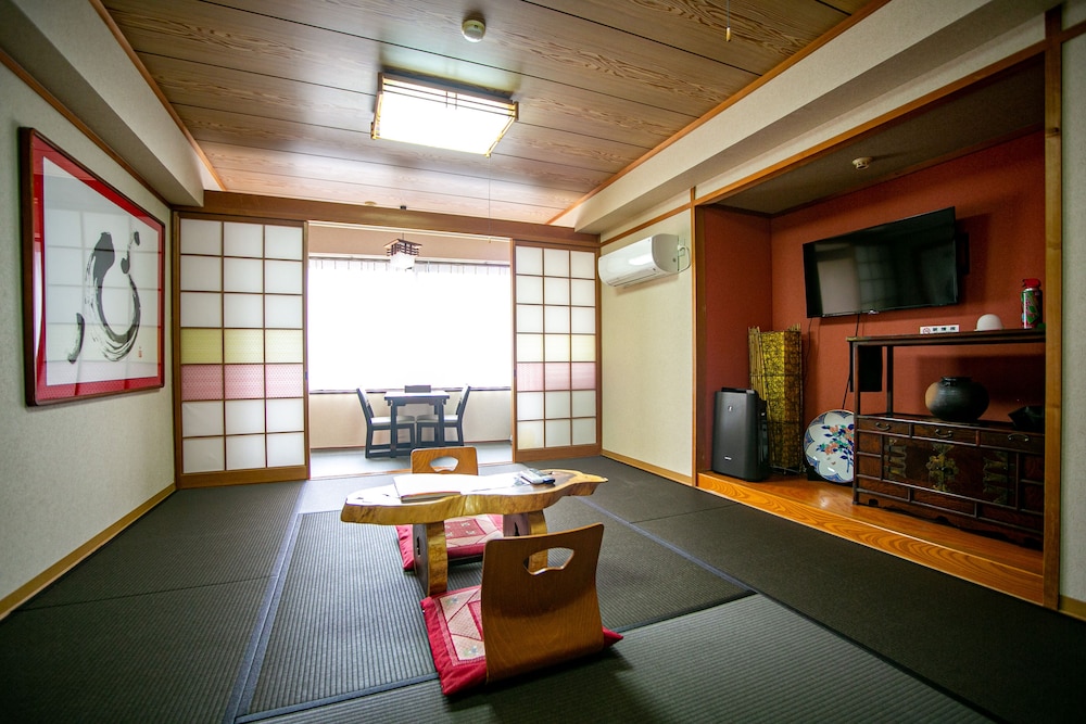 301 Japanese-Style Room (Pet Friendly) - Photo 1