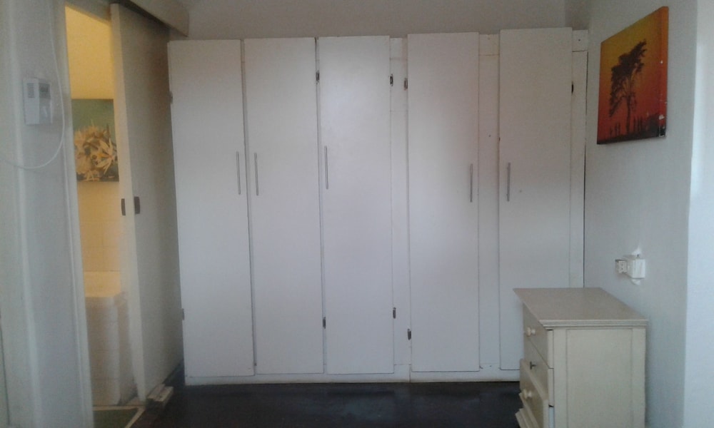 (14) 3 bed Family Self Catering Unit photo 3