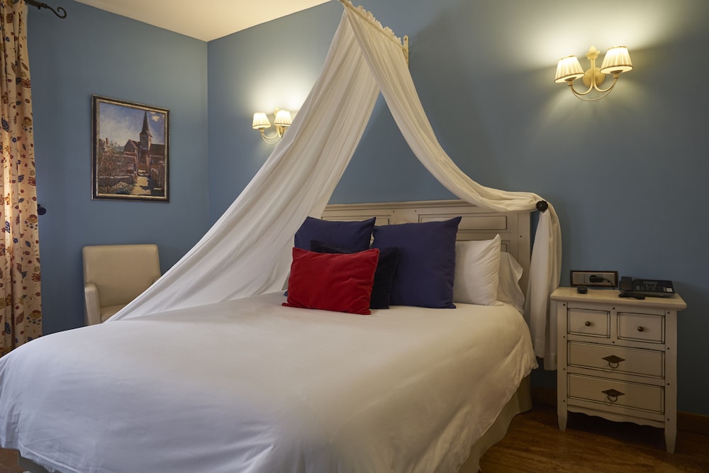 Design Suite, 1 Queen Bed - Photo 5