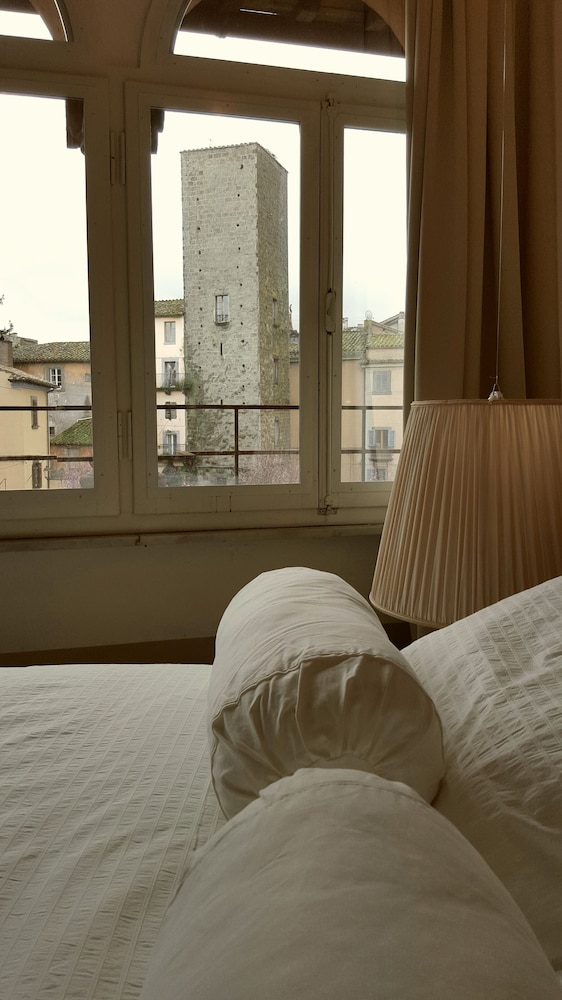 Deluxe Triple Room photo 3