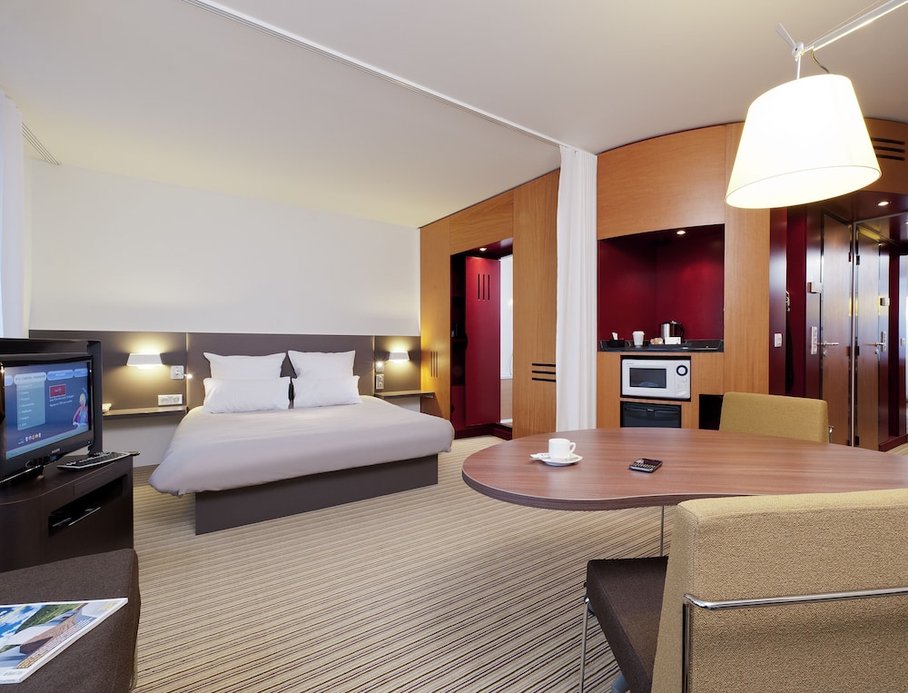 Novotel Suites Paris Montreuil Vincennes — photo 94
