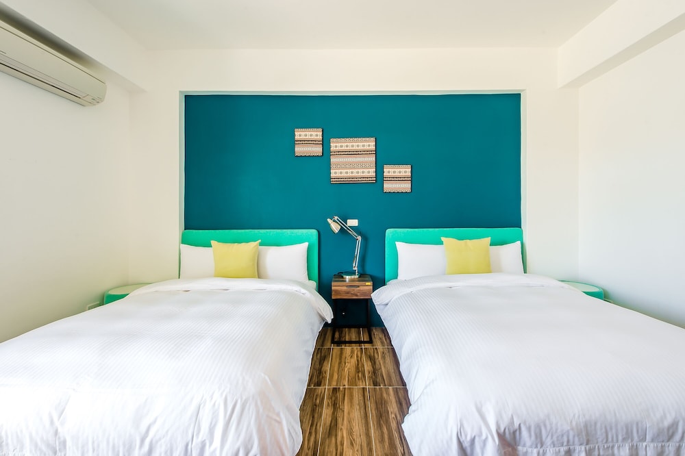 Quadruple Room, Balcony photo 3