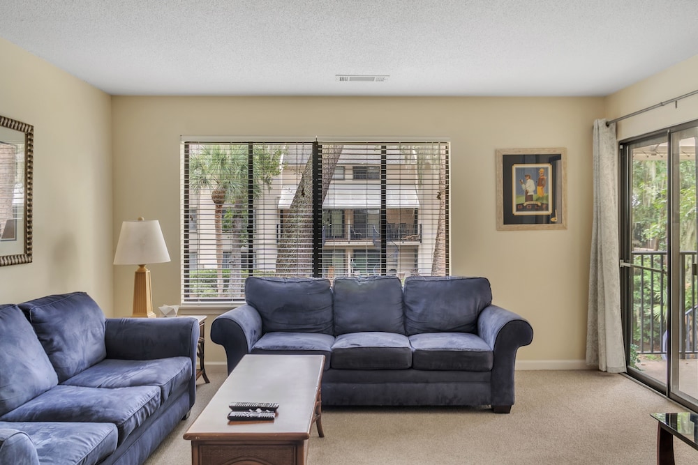 Townhome, 2 Bedrooms