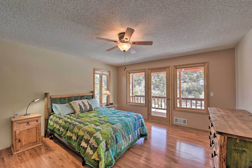 House (4 Bedrooms) photo 2