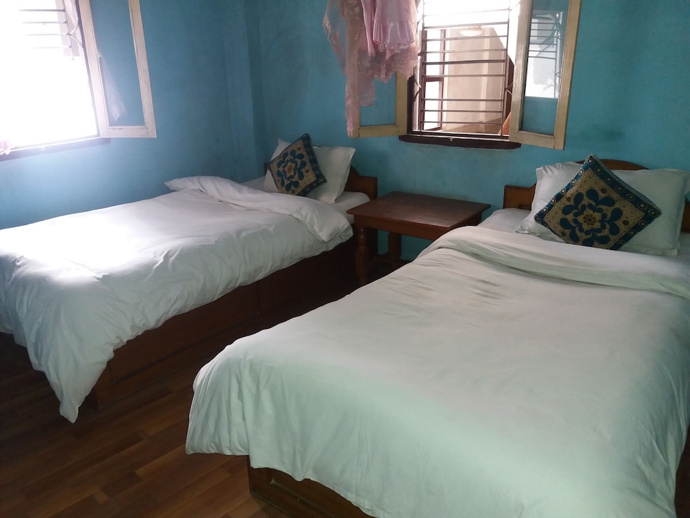 Economy Triple Room, 2 Bedrooms