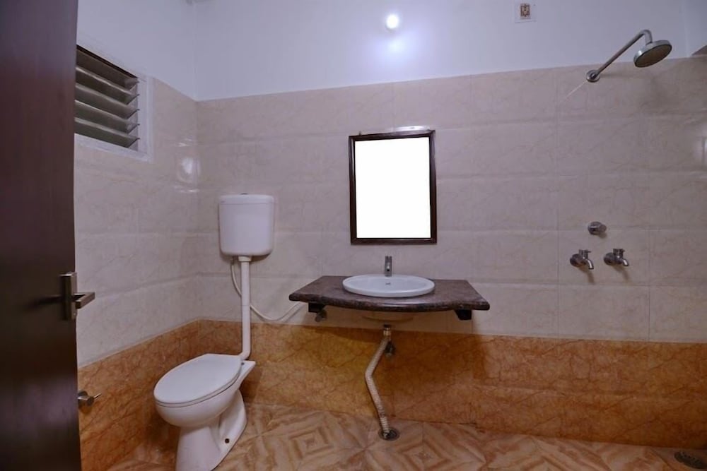 Executive Room - Photo 2
