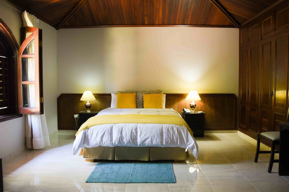 Standard Room photo 3