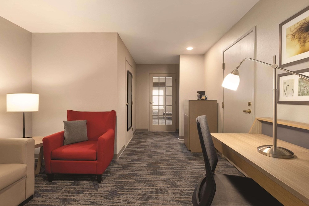 Suite, 1 Bedroom, Non Smoking photo 1