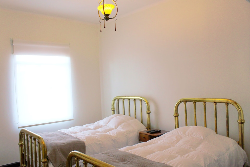 Standard Twin Room, Private Bathroom photo 1