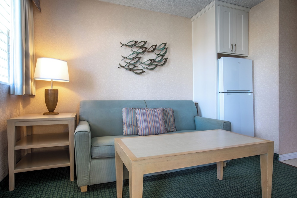 Suite, 1 Bedroom (FREE extra person) photo 2