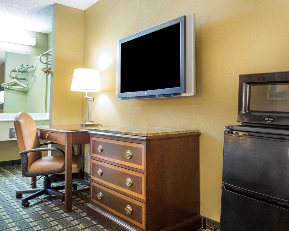 Room, 1 King Bed, Accessible, Non Smoking