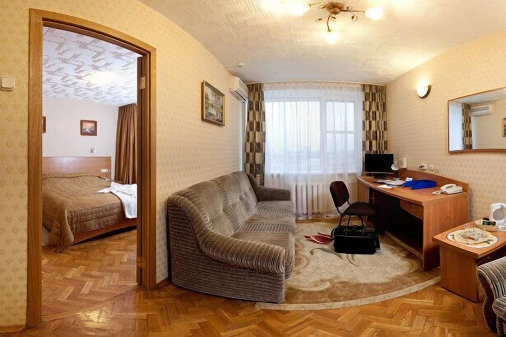 Suite photo 1