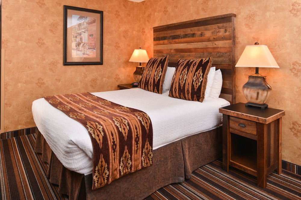 Standard Room, 1 Queen Bed, Accessible, Non Smoking - Photo 1