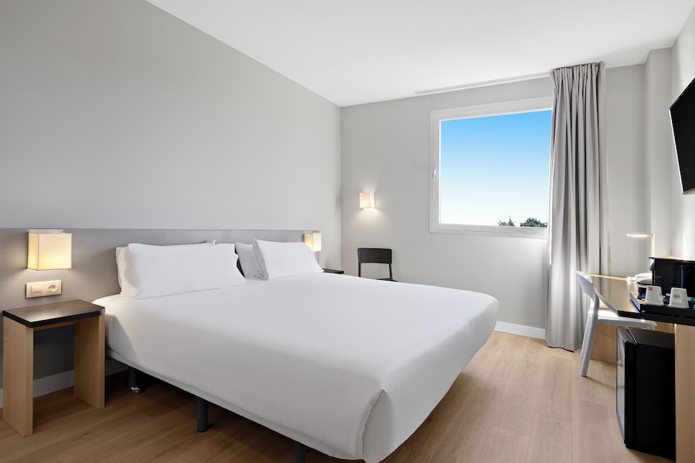 Superior Double Room - Photo 4