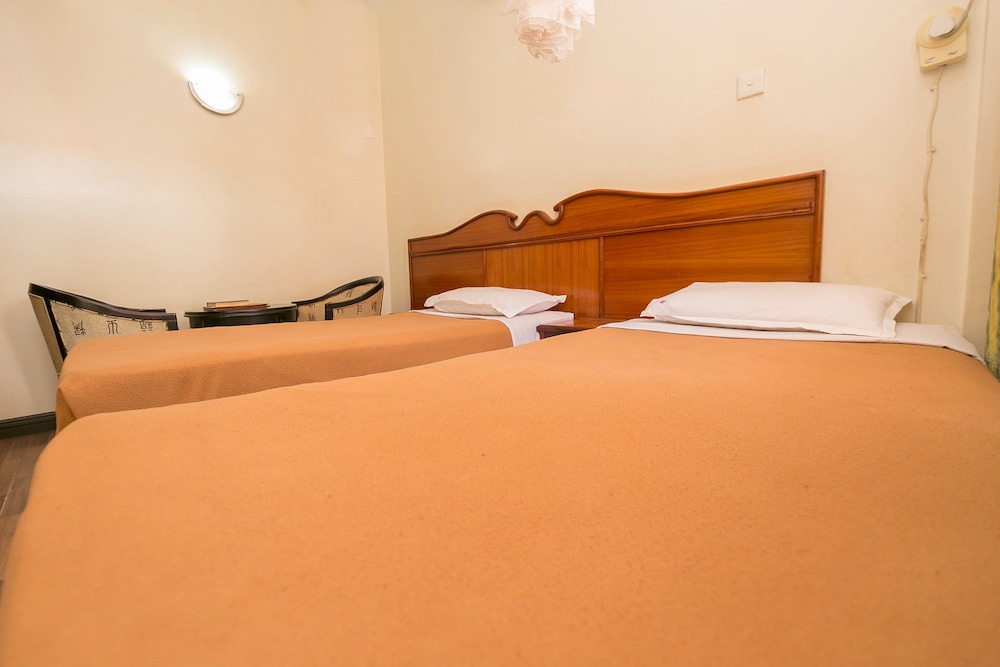 Standard Double Room, 1 Queen Bed