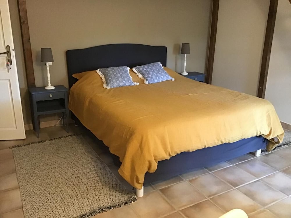 Triple Room, Multiple Beds, Non Smoking