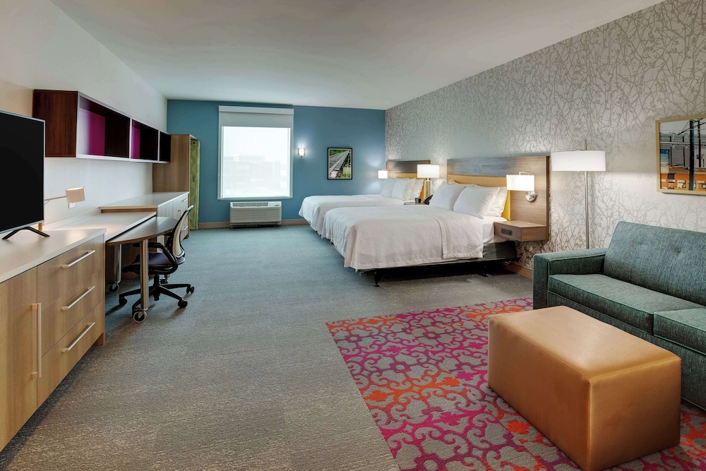 Studio Suite, 2 Queen Beds, Accessible (Roll-In Shower) photo 1