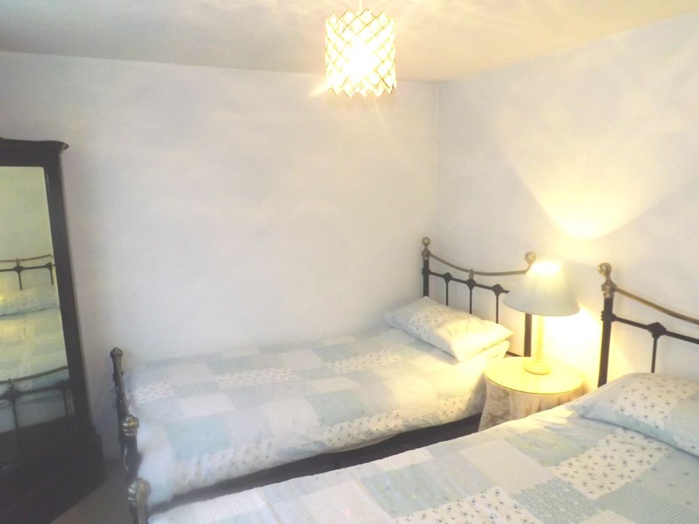 Cottage, 2 Bedrooms photo 1