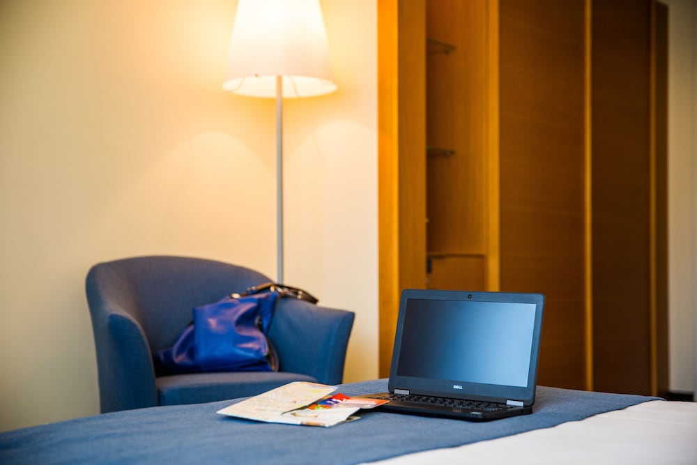 Standard Double Room - Photo 5