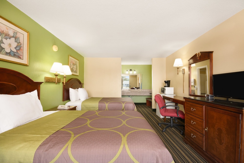 Basic Double Room photo 1