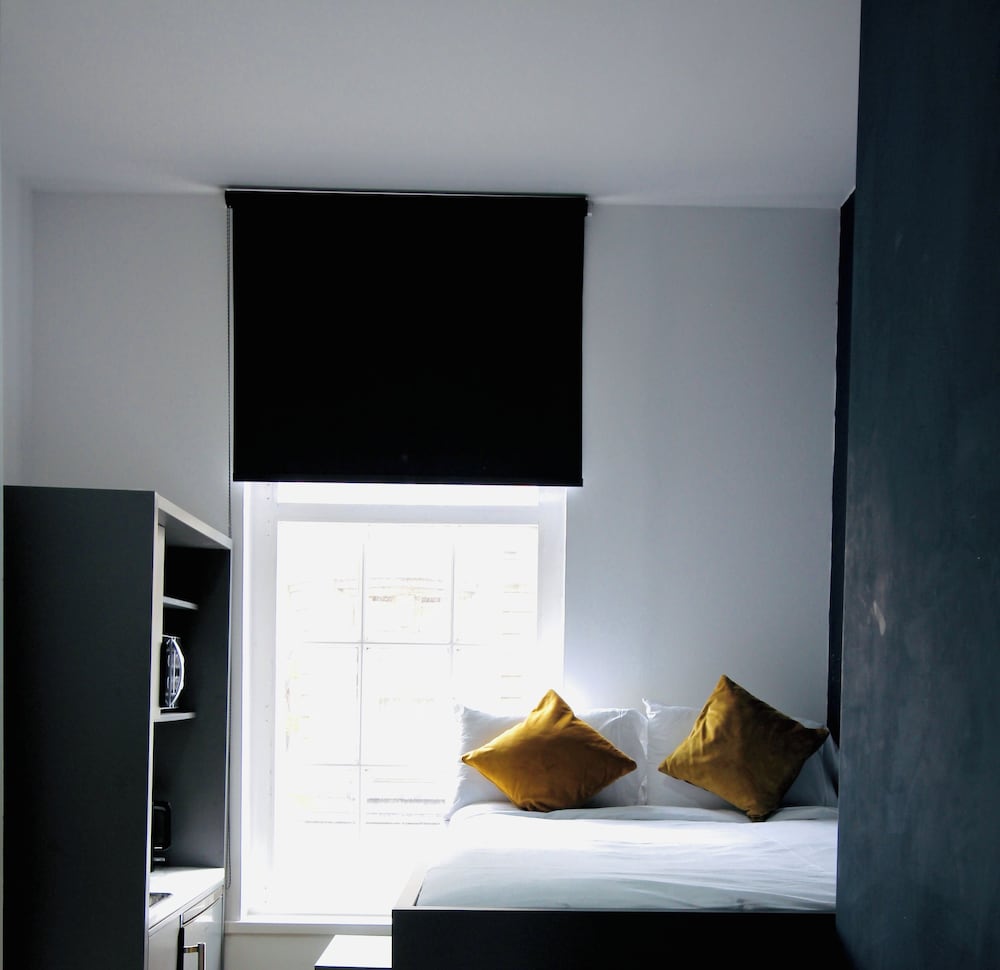Superior Single Room, City View