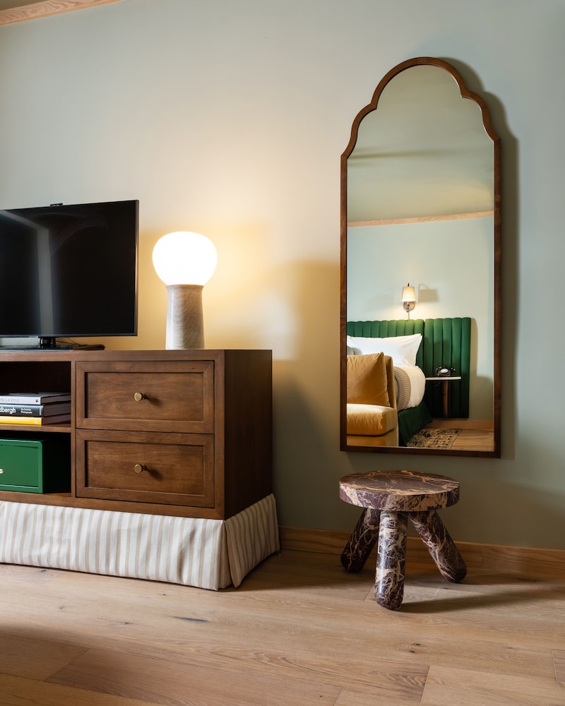 The King Suite photo 2