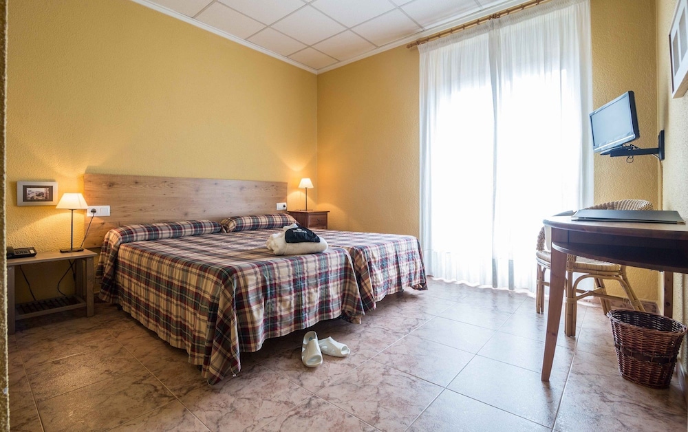 Double or Twin Room (Thermal Health Programme ) photo 3