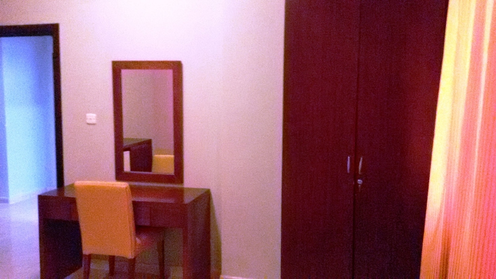 Exclusive Room, 2 Bedrooms, Partial Sea View photo 2