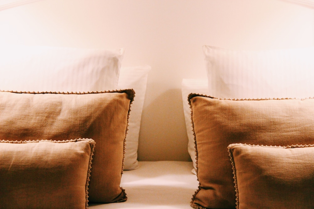 Double Room (Almohade)