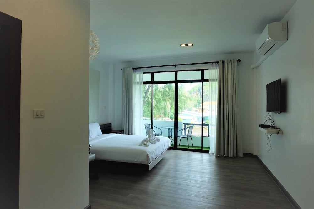 Standard Room - Photo 15