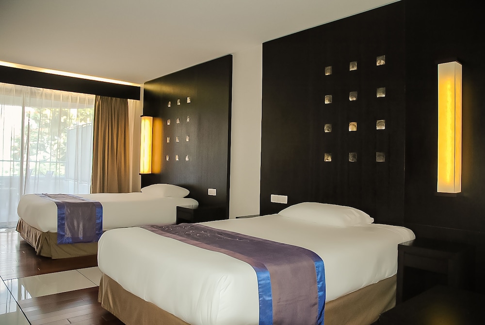 Twin Room, Standard, Mountain Side