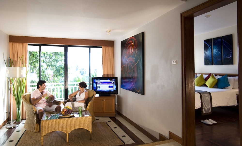 Junior Suite with Sea View - Photo 5
