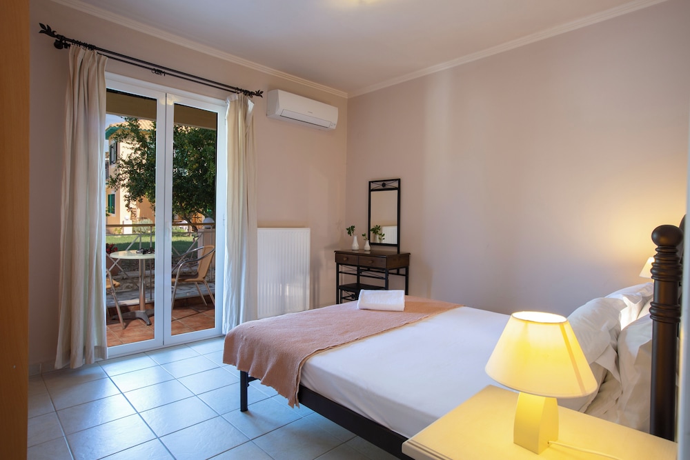 Family Apartment, 2 Bedrooms (For 5) photo 1