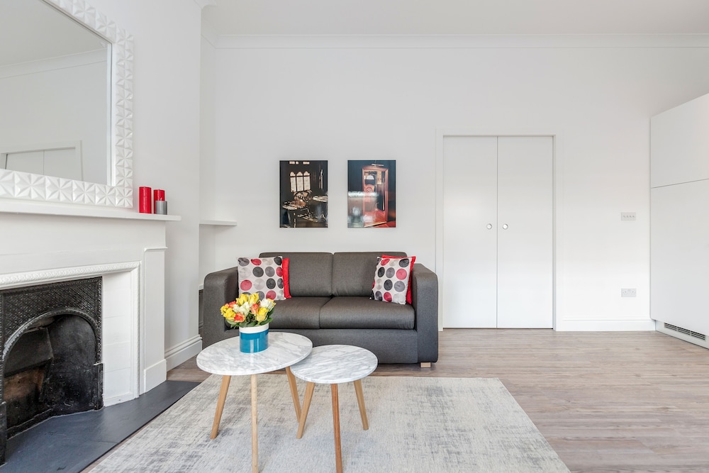 Brewer Red, 1 Bed Flat